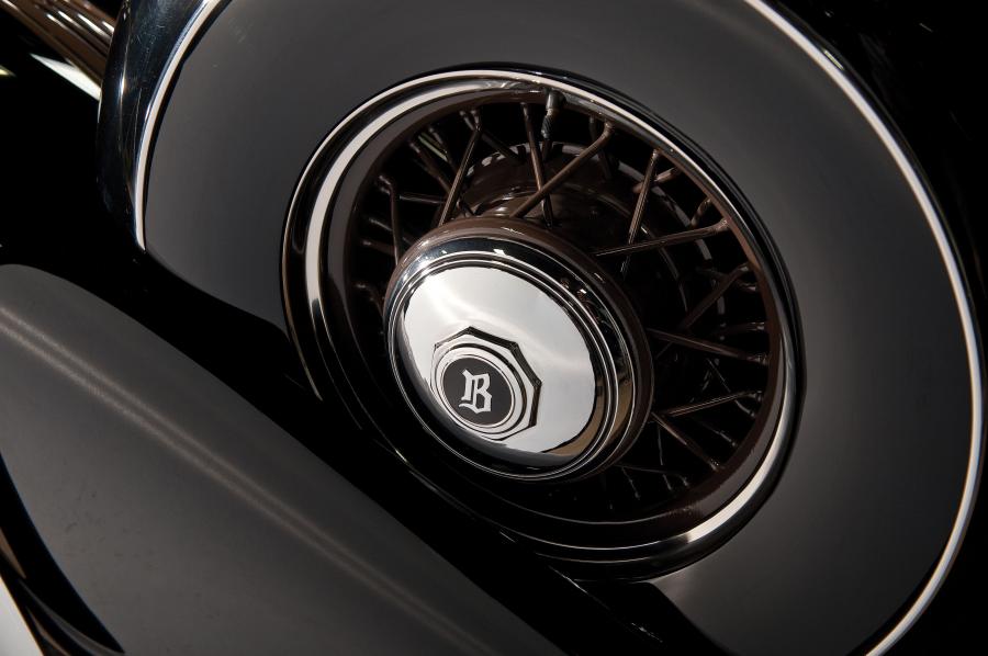  Buick Series 90 Club Sedan 1934 года  (фото 18 из 24)